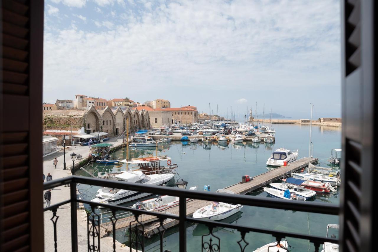 Destino Home Overlooking The Venetian Port Of Chania Chania  Exteriör bild