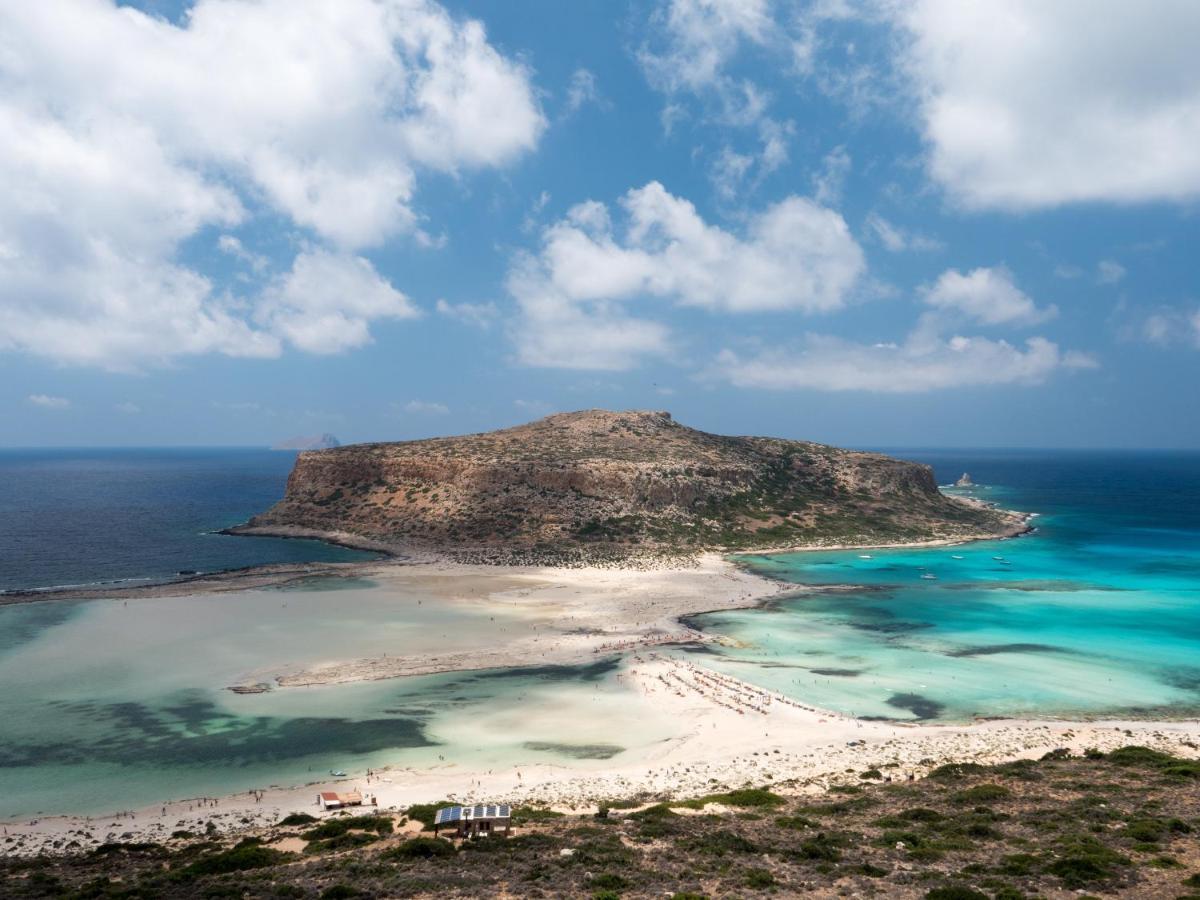 Destino Home Overlooking The Venetian Port Of Chania Chania  Exteriör bild